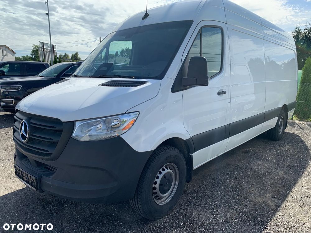 Mercedes-Benz Sprinter - 17