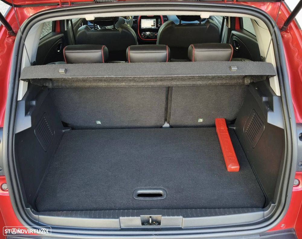 Renault Captur 0.9 TCE Helly Hansen - 22