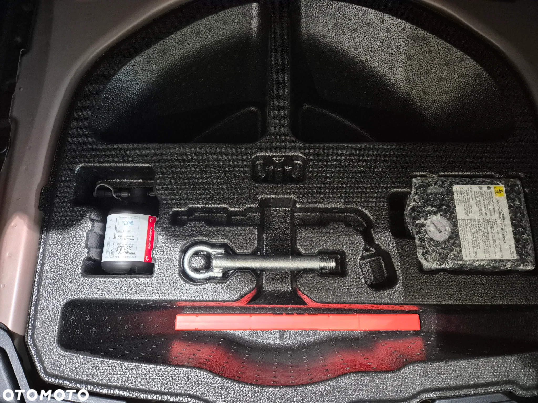 Toyota Corolla 1.8 Hybrid GR Sport - 11