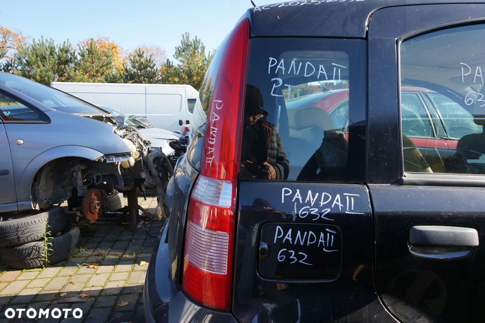 LAMPA TYLNA PRAWA PANDA II  FIAT 2003-2012 - 3