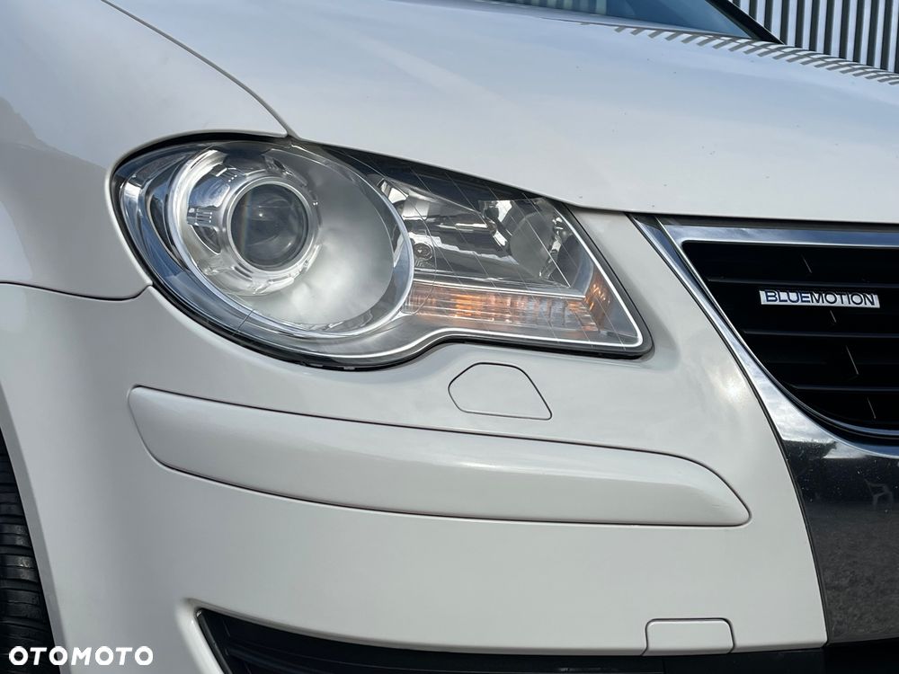 Volkswagen Touran 1.9 TDI DPF United - 10