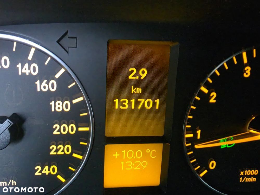 Mercedes-Benz Klasa A 160 BlueEFFICIENCY Elegance - 17