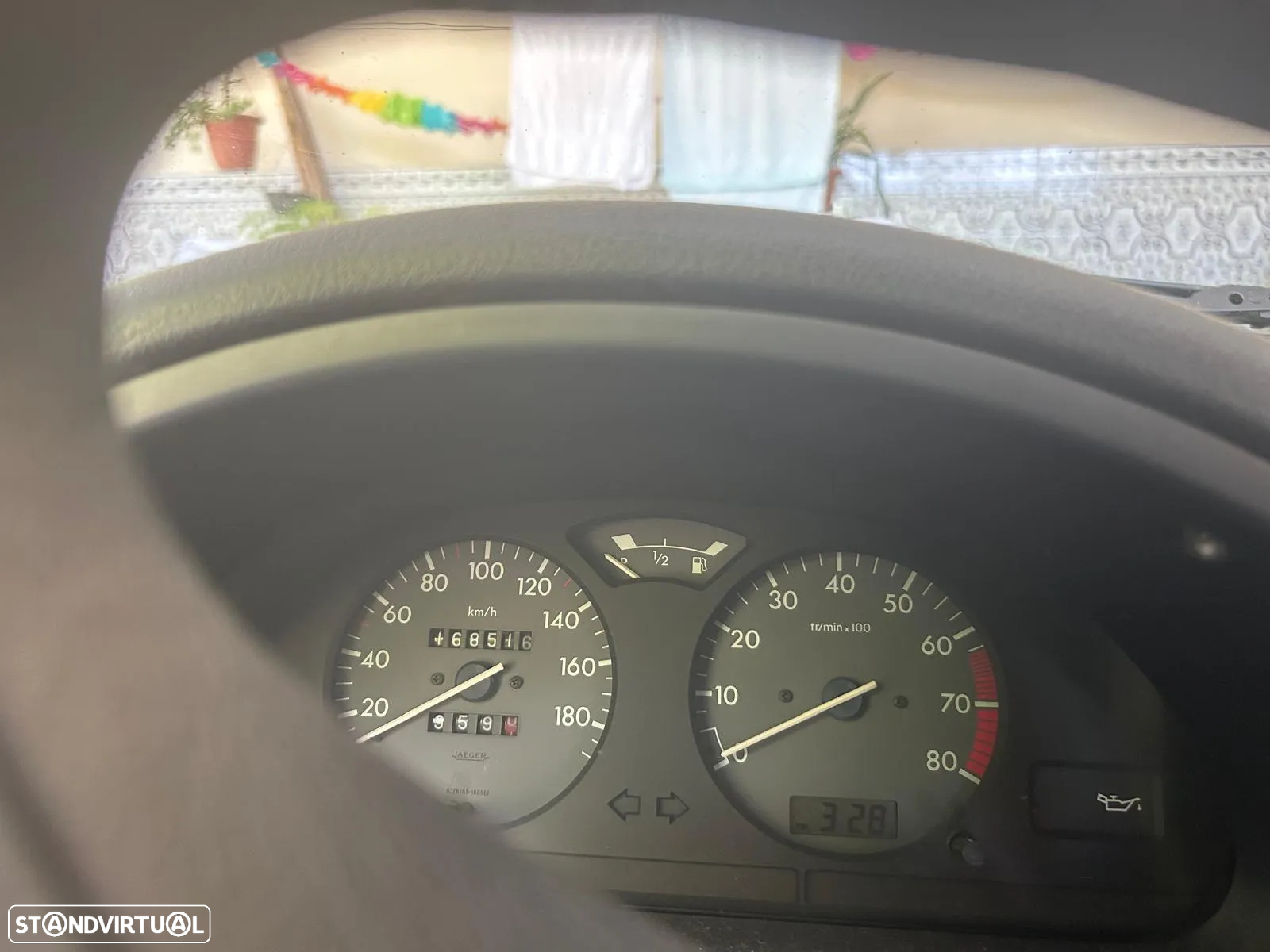 Citroën Saxo 1.1i Oceanic - 4