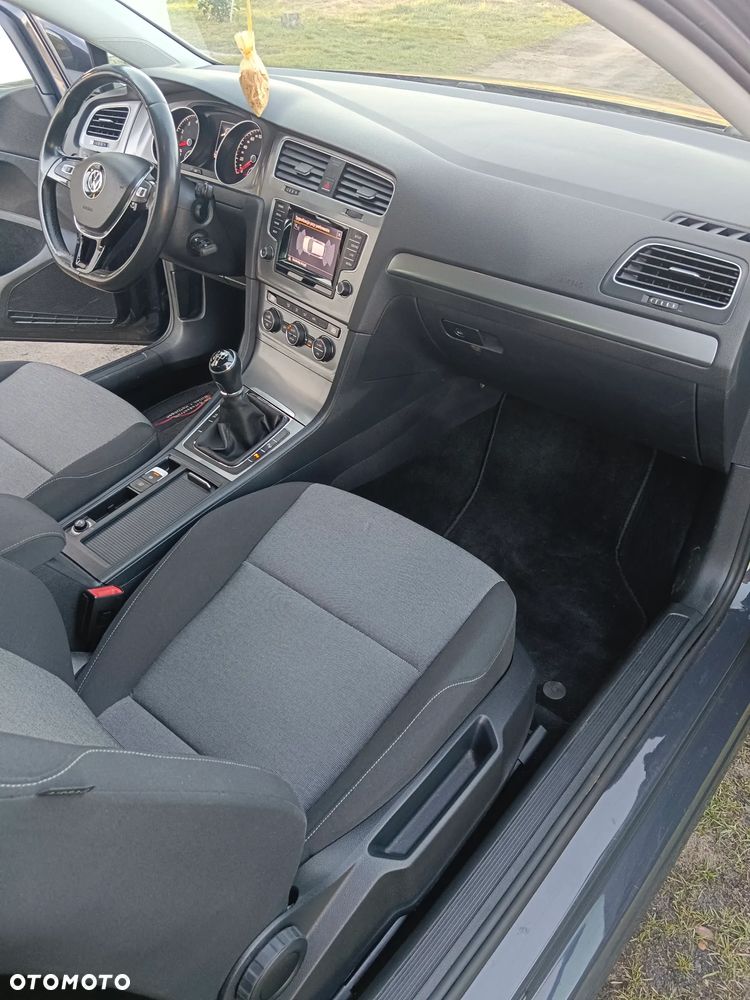 Volkswagen Golf 1.2 TSI BMT Start - 18