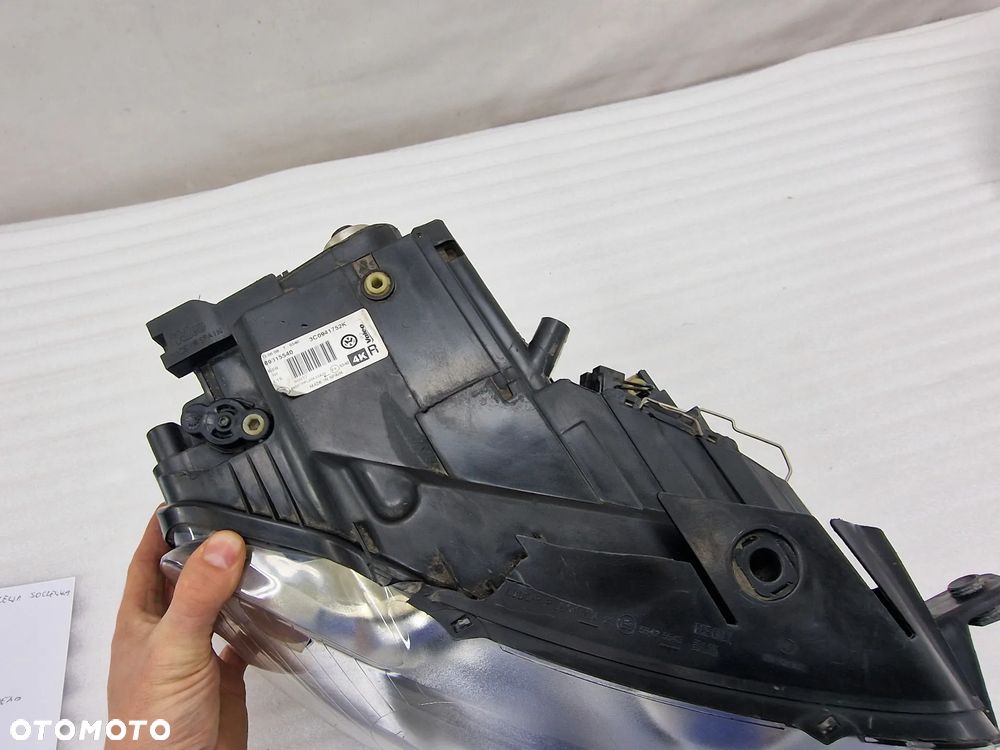 VW PASSAT B6 LIFT 08- PRAWY BI-XENON BIXENON PRAWA LAMPA PRZEDNIA PRZÓD , NR 3C0941752K / 3C0941752 K , NR AUKCJI LL371 - 12