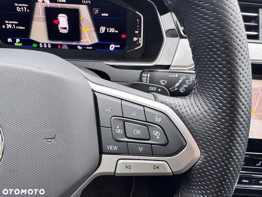 Volkswagen Passat Variant 1.5 e-Hybrid OPF DSG Business - 24