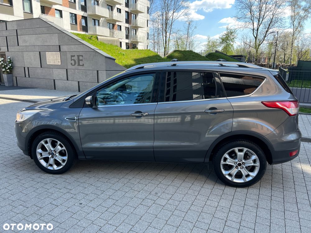 Ford Escape 2.0 EcoBoost AWD Titanium - 2