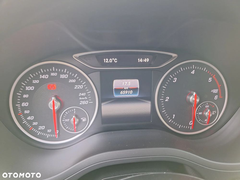 Mercedes-Benz Klasa B 180 (CDI) d Urban - 20