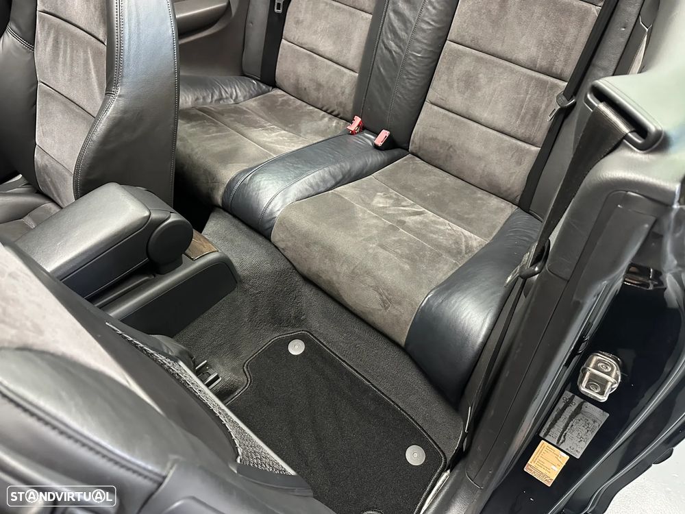 Audi A4 Cabrio 2.0 TDi Exclusive - 23