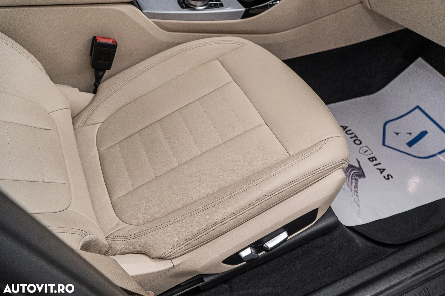 BMW X3 xDrive20i AT Luxury Line - 39