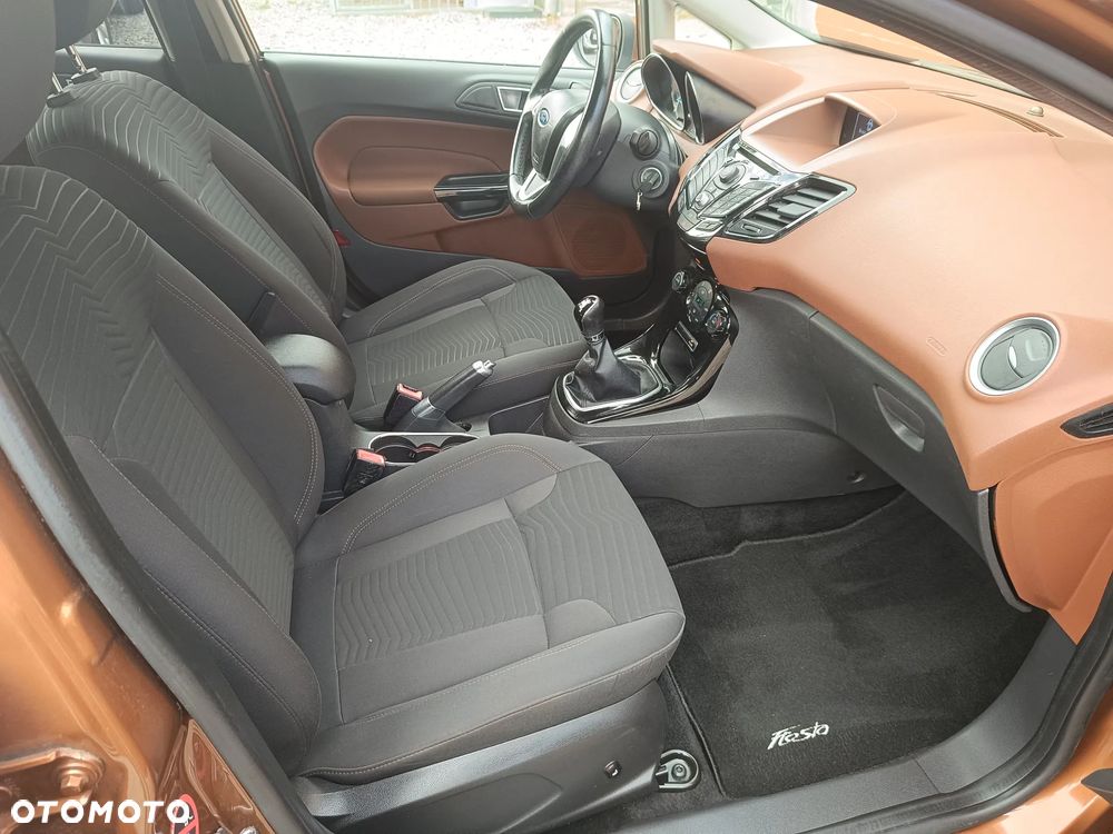 Ford Fiesta 1.25 Titanium EU5 - 31