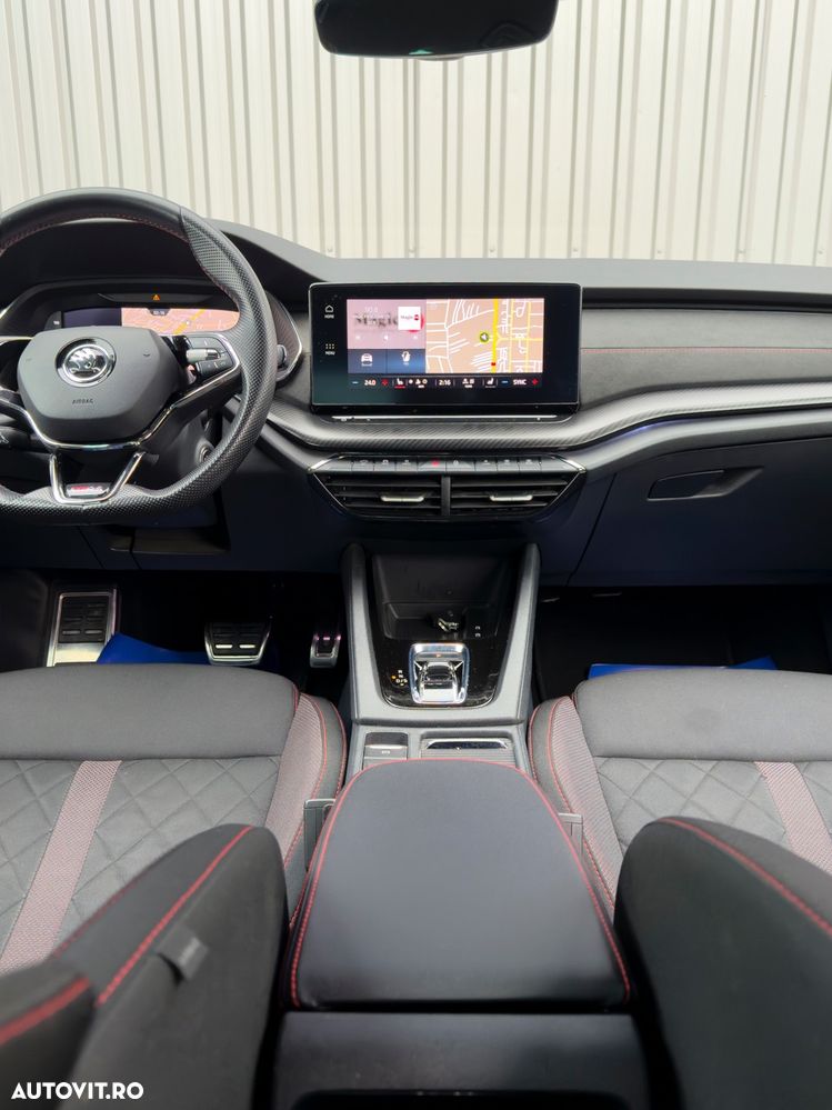 Skoda Octavia 2.0 245 TSI DSG RS - 33