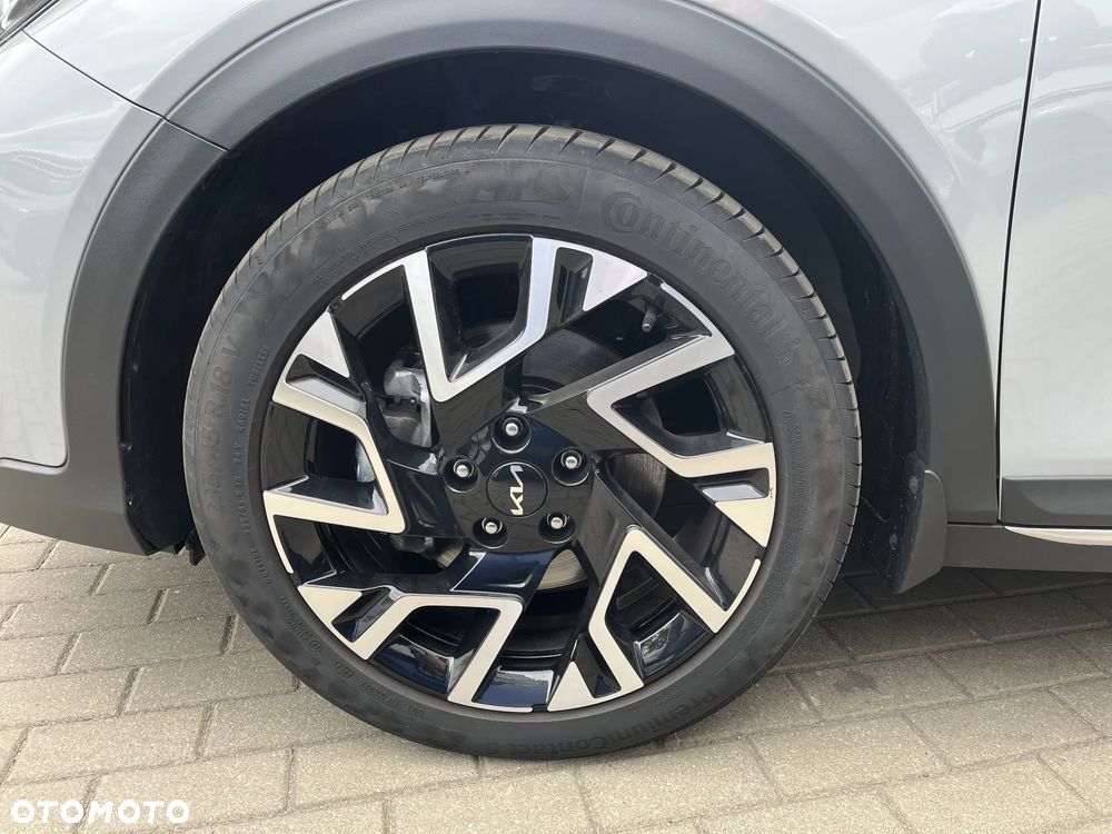 Kia XCeed 1.6 T-GDI Tribute DCT - 18