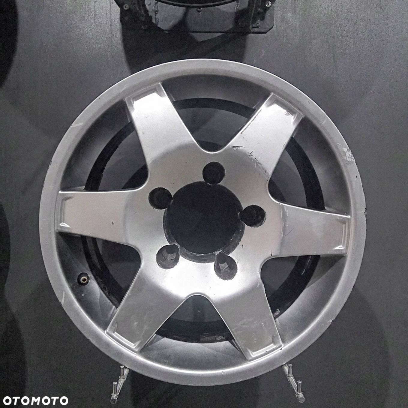 Felgi 16 5x139,7 Suzuki Grand Vitara I F505620-47 - 3
