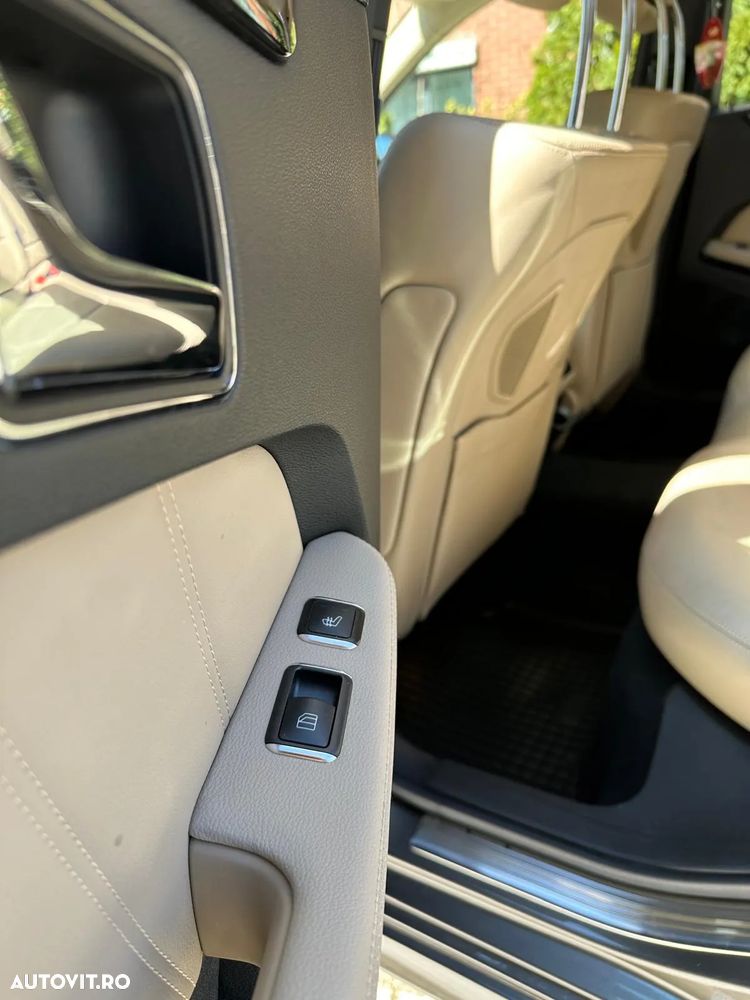 Mercedes-Benz E 350 CDI BlueEfficiency 4Matic - 24