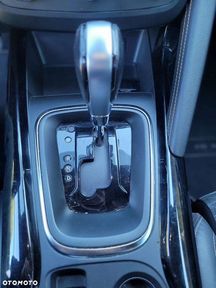 Renault Kadjar TCe 160 EDC GPF BLACK EDITION - 17