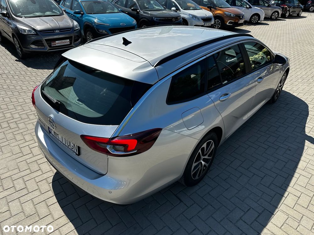Opel Insignia - 35