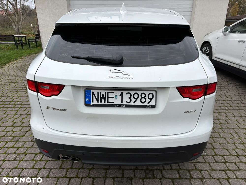 Jaguar F-Pace 2.0 i4D AWD R-Sport - 8