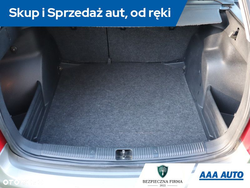 Skoda Fabia - 14