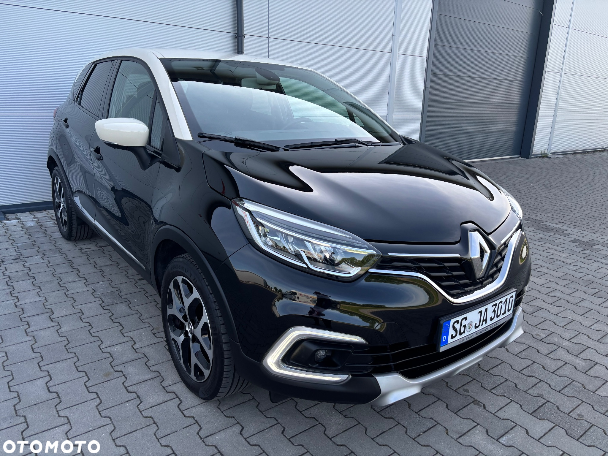 Renault Captur 1.2 Energy TCe Intens - 11