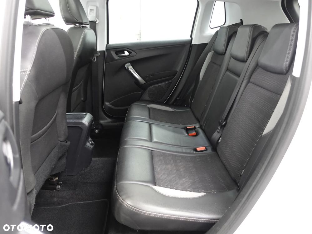 Peugeot 2008 e-HDi FAP 92 ETG6 STOP & START Allure - 22