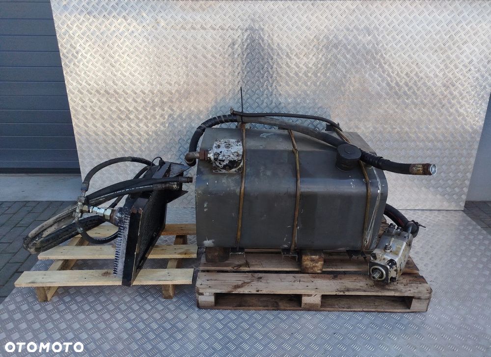 HYDRAULIKA PARKER 3784071 - 1