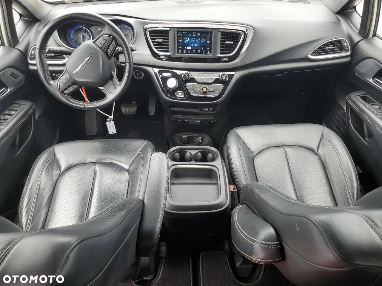 Chrysler Pacifica - 7