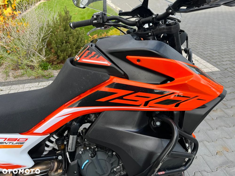 KTM Adventure - 23