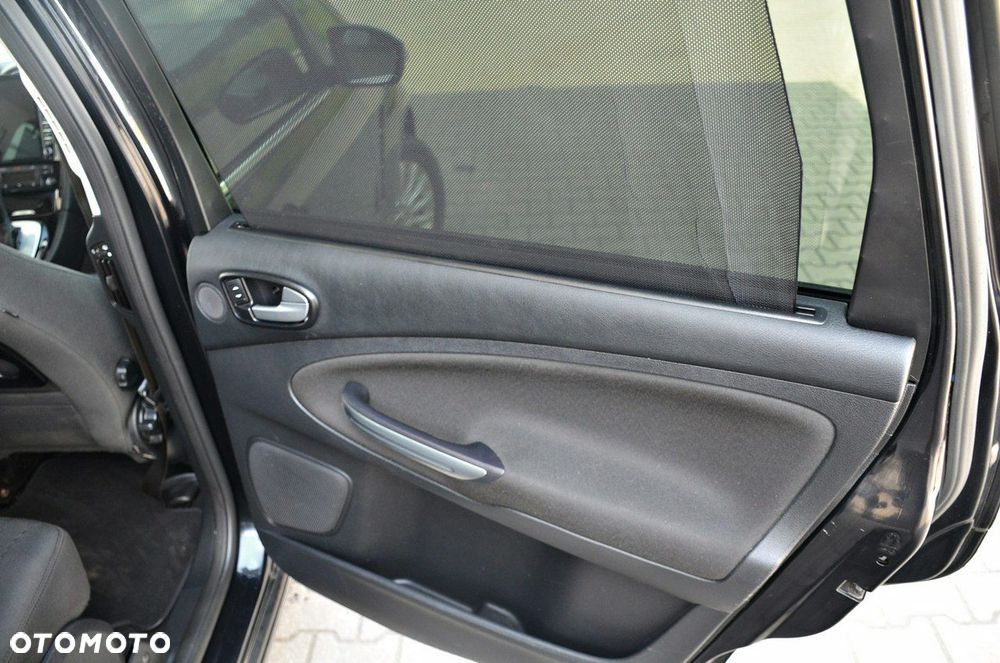 Ford S-Max - 16