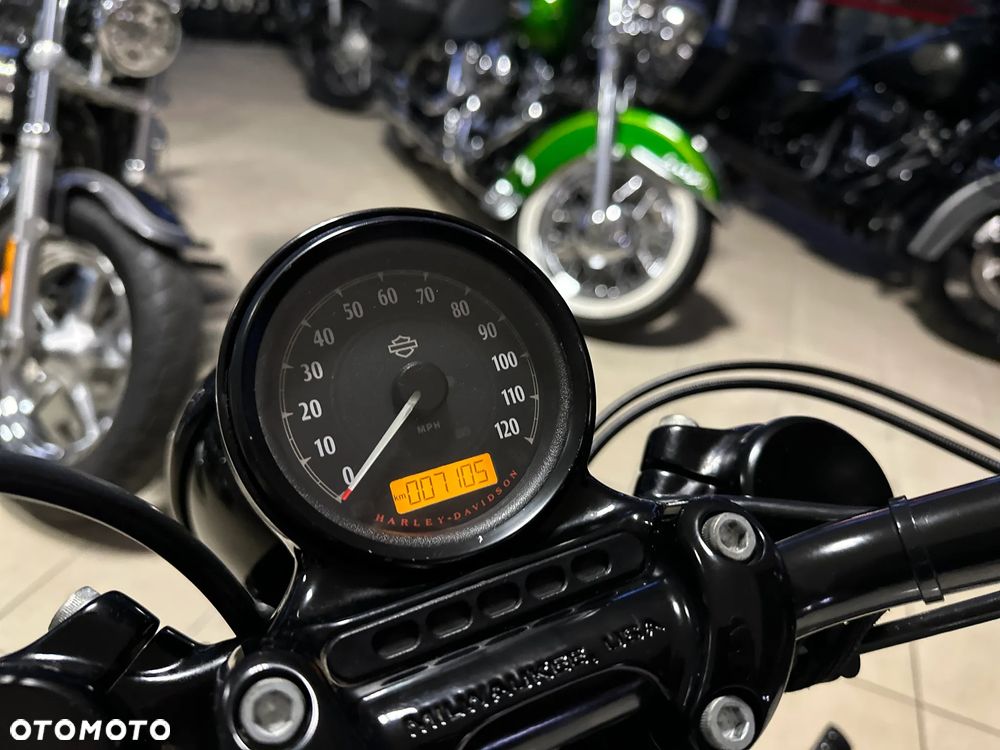 Harley-Davidson Sportster Forty-Eight - 32