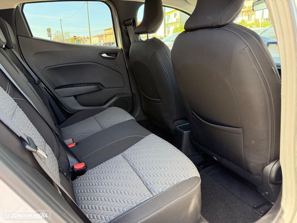 Renault Clio 1.0 TCe Evolution Bi-Fuel - 15