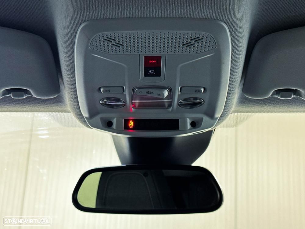 Peugeot 208 1.2 Hybrid Allure e-DCS6 - 23