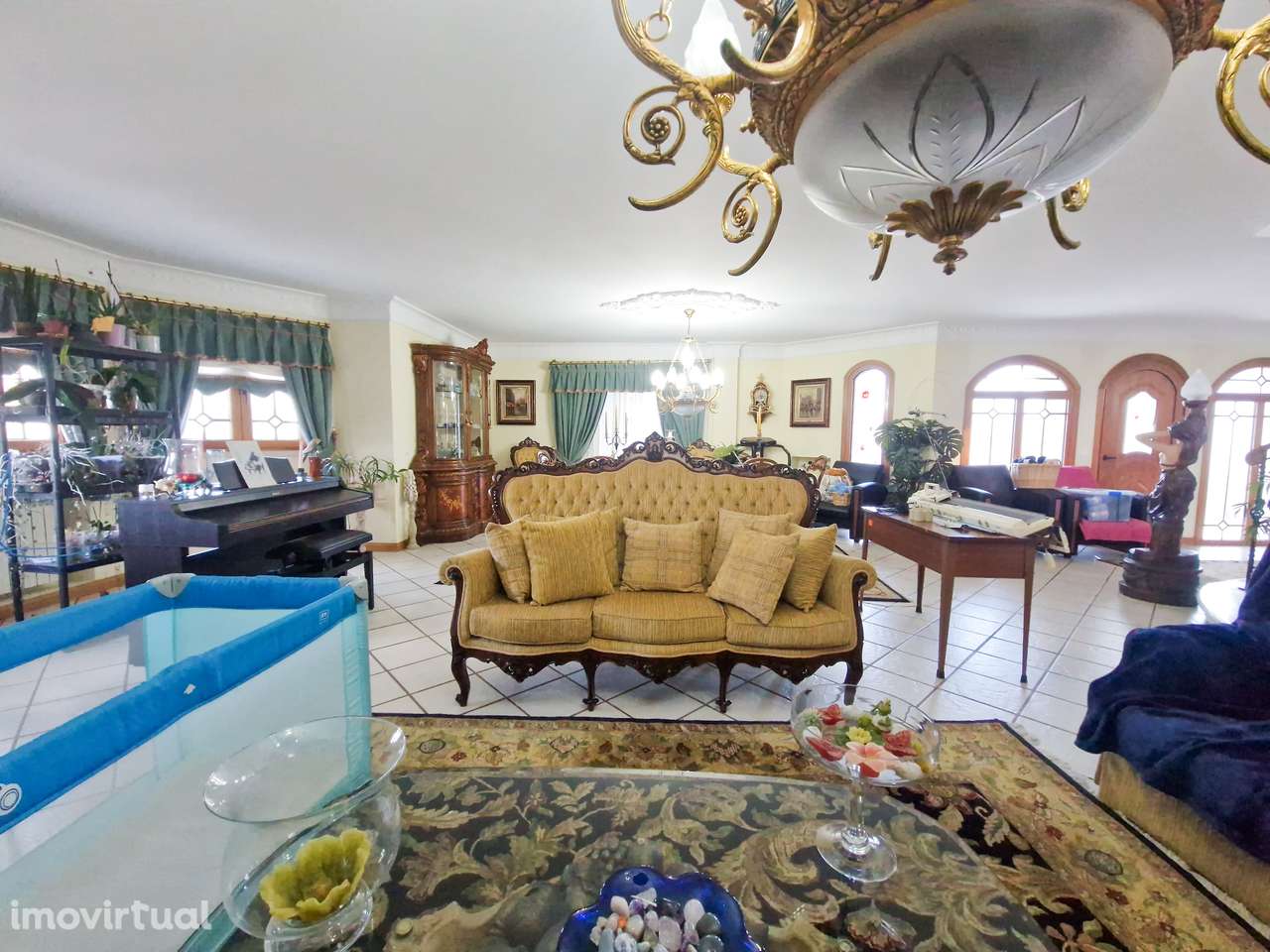 Moradia T5 de Arquitetura Tradicional com Piscina e Terreno de 4.07... - Grande imagem: 5/40