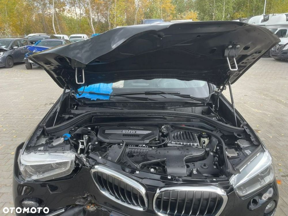 BMW X1 sDrive18i Advantage - 15