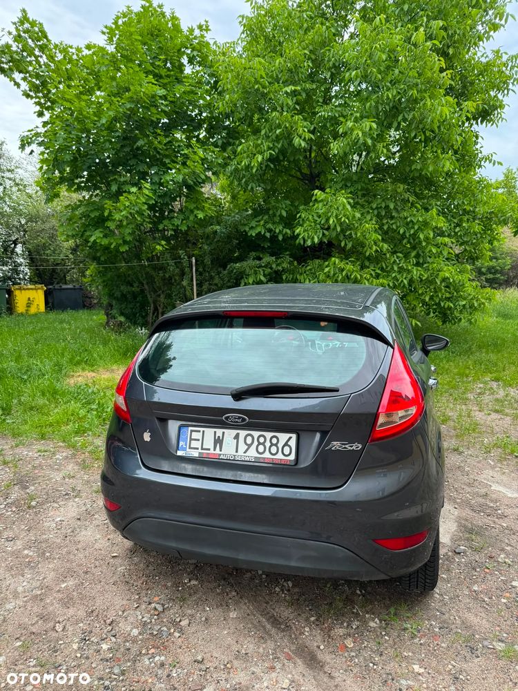 Ford Fiesta 1.25 Ambiente - 6