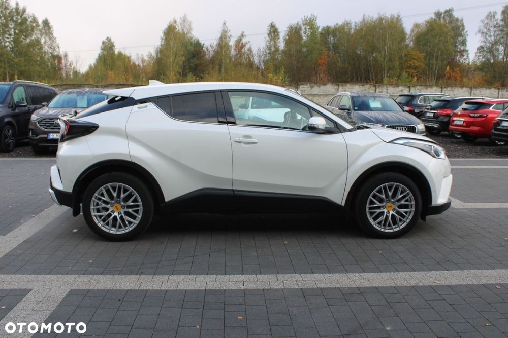 Toyota C-HR - 9