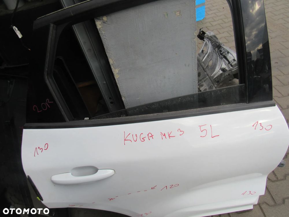 ford kuga mk3 5L tył prawe lewe drzwi - 10