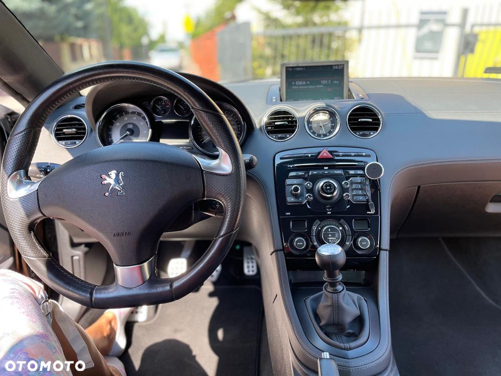 Peugeot RCZ - 5