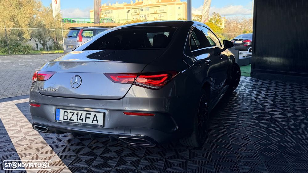 Mercedes-Benz CLA 250 e AMG Line - 5