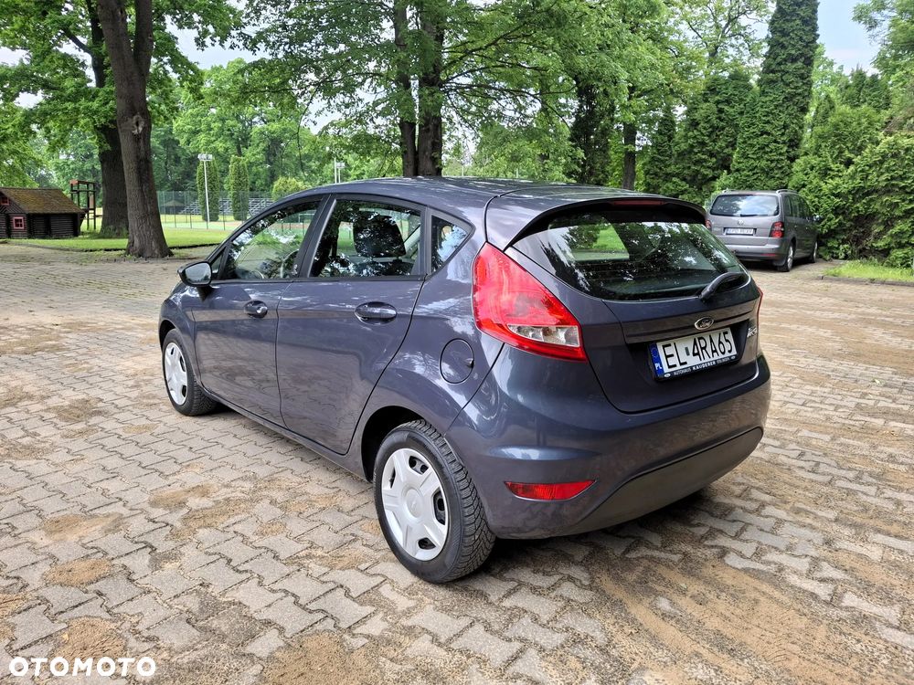 Ford Fiesta 1.25 Champions Edition - 3