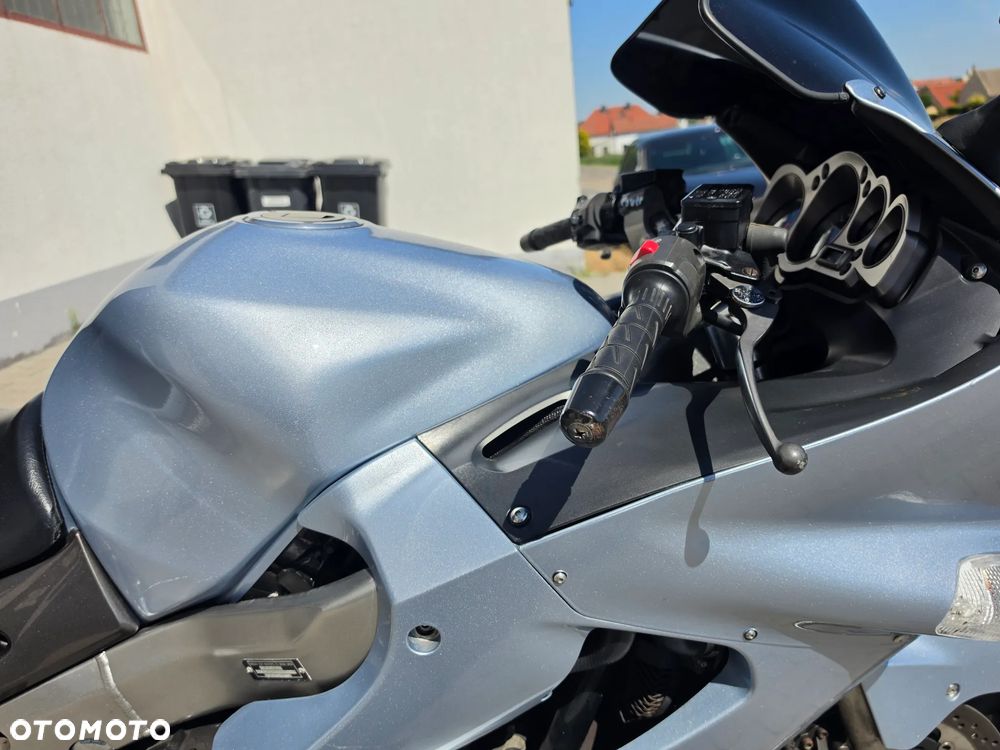 Kawasaki ZZR - 19