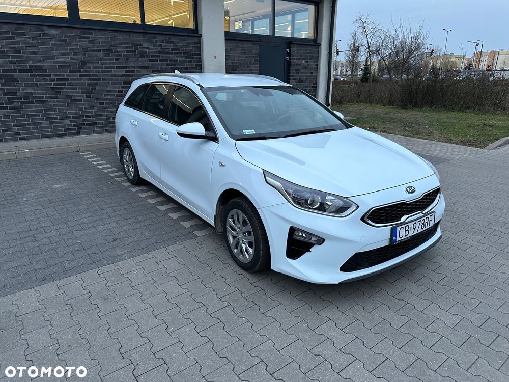Kia Ceed 1.6 CRDi SCR M - 6