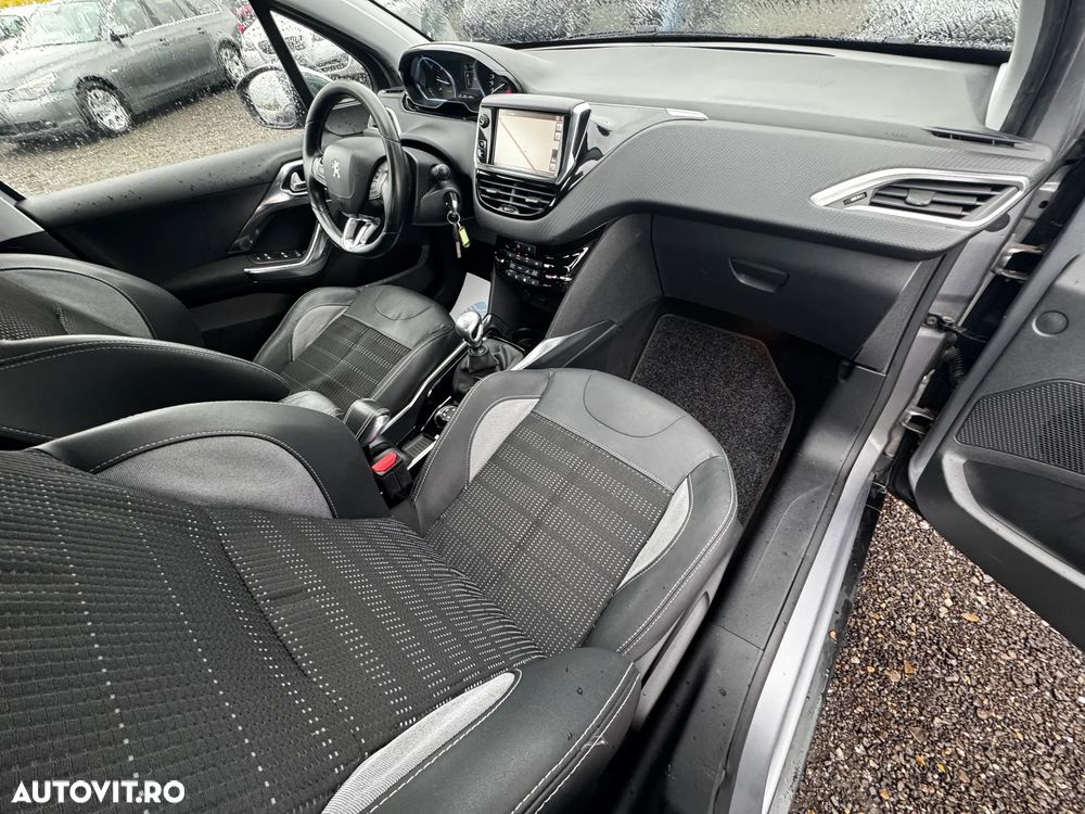 Peugeot 2008 1.6 e-HDi FAP STT Active - 19