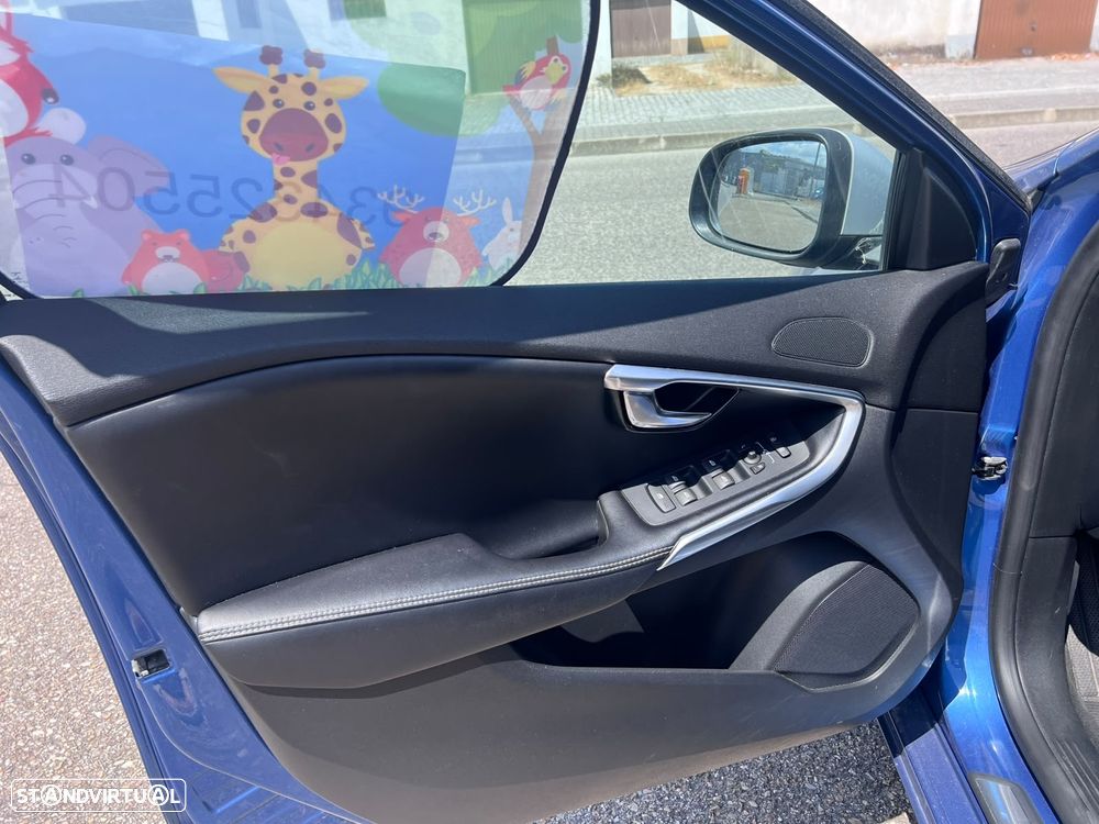 Volvo V40 1.5 T3 Sport Edition R Geartronic - 15
