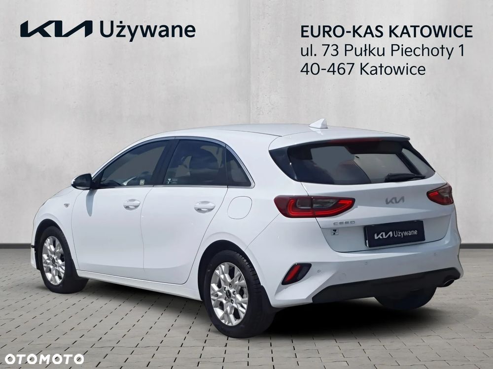 Kia Ceed 1.5 T-GDI M DCT - 4