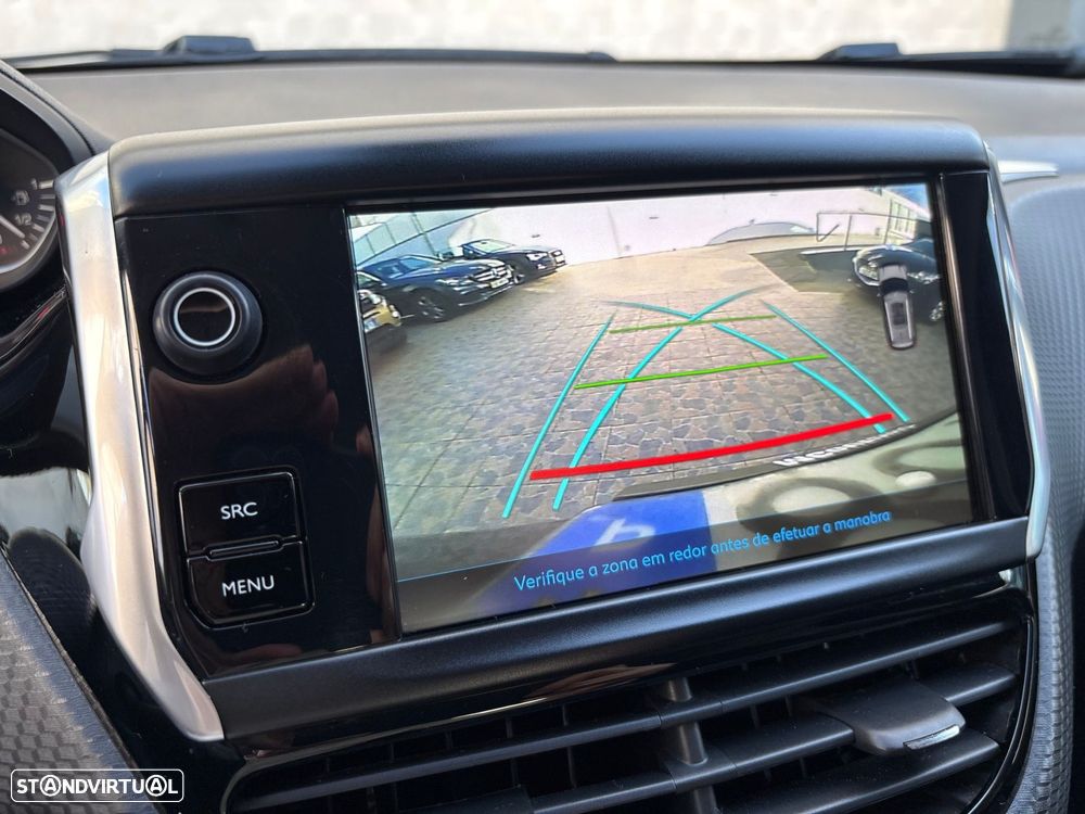 Peugeot 2008 1.2 PureTech Style - 35