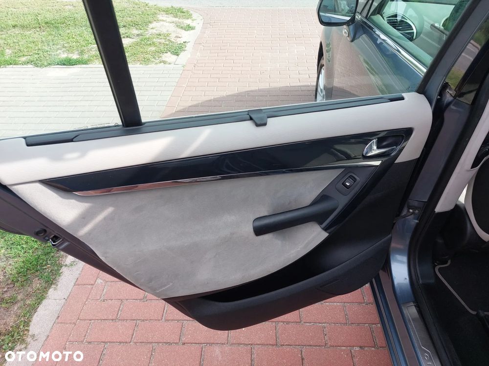 Citroën C4 Grand Picasso 2.0 HDi FAP Exclusive - 17