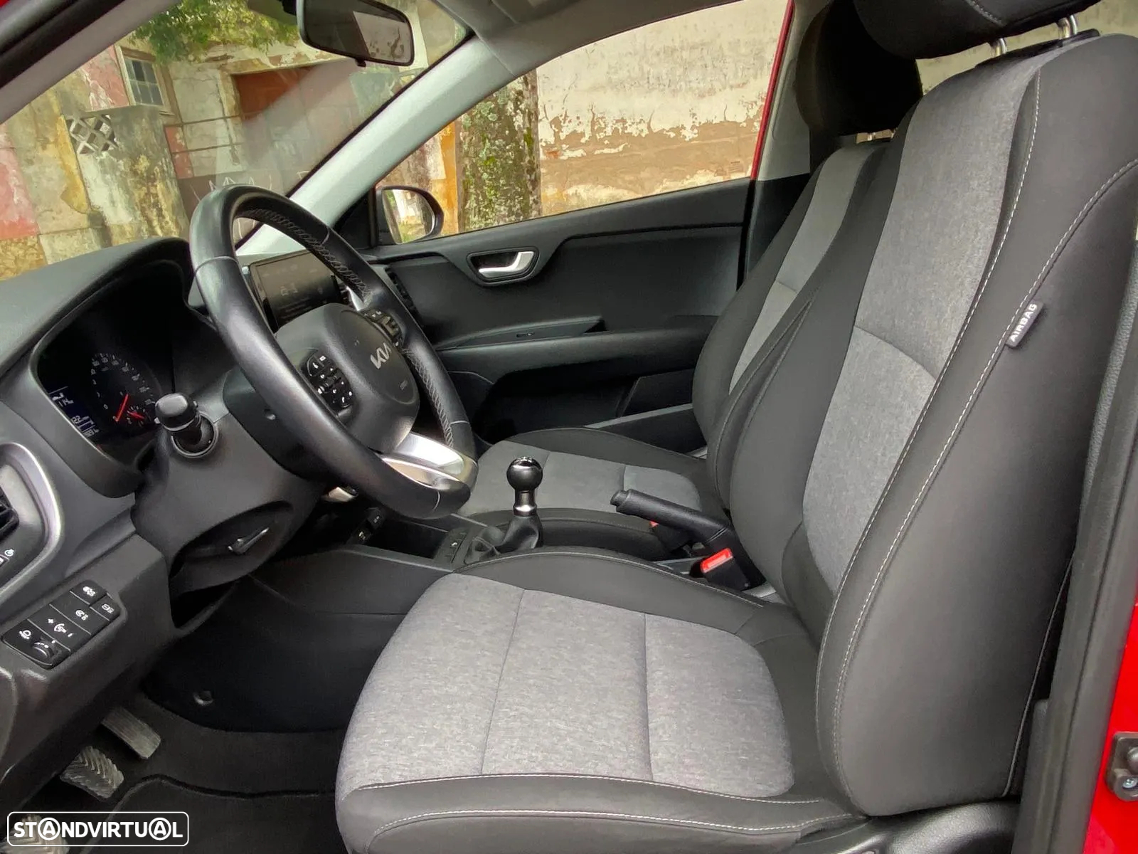 Kia Stonic 1.2 Dynamic - 8
