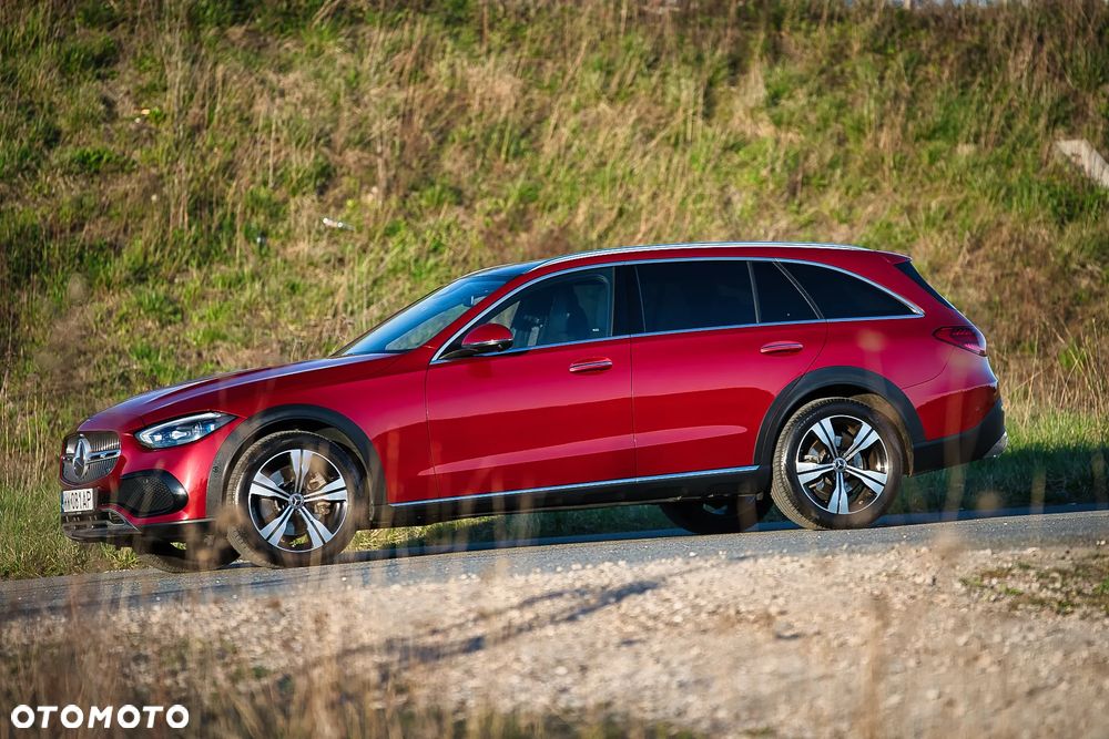 Mercedes-Benz Klasa C 220 d mHEV 4-Matic All-Terrain Avantgarde - 4