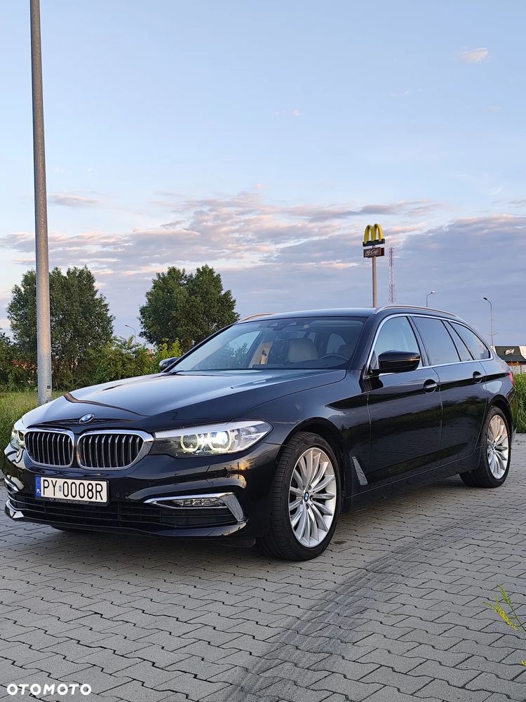 BMW Seria 5 520d Luxury Line - 9